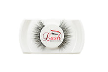 Load image into Gallery viewer, Bossy (natural look) - Lash Behavior